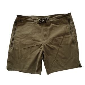 Roark Olive Green Flat Front Men’s Shorts